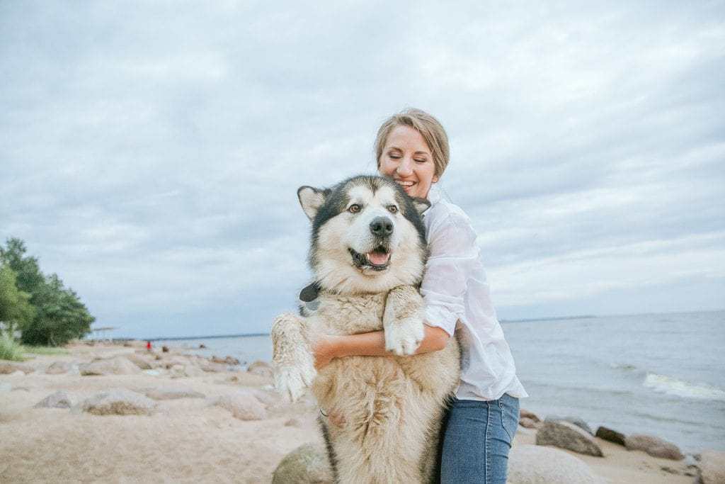 spending time with pets to help alleviate anxiety and depression