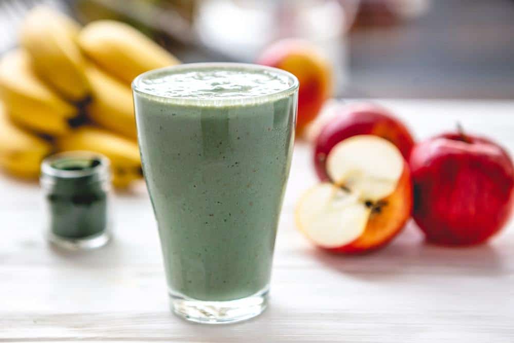 How to Make Green Smoothie With Nutritious Vegan Protein Powder 