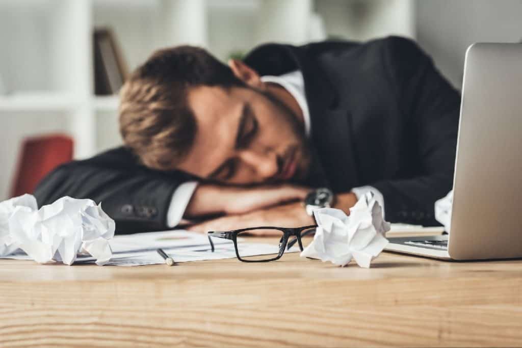 how does sleep improve concentration and productivity